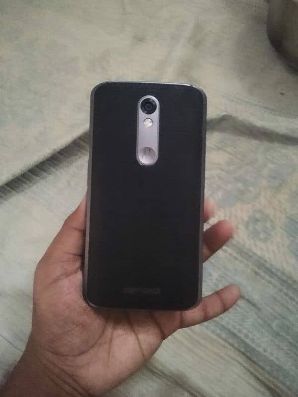 Motorola turbo 2 3 32 LCD per time ke pass Paisa Dal ke 3