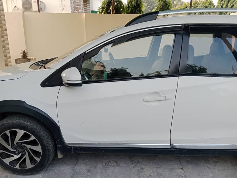 Honda BR-V 2018 I-vtec 6