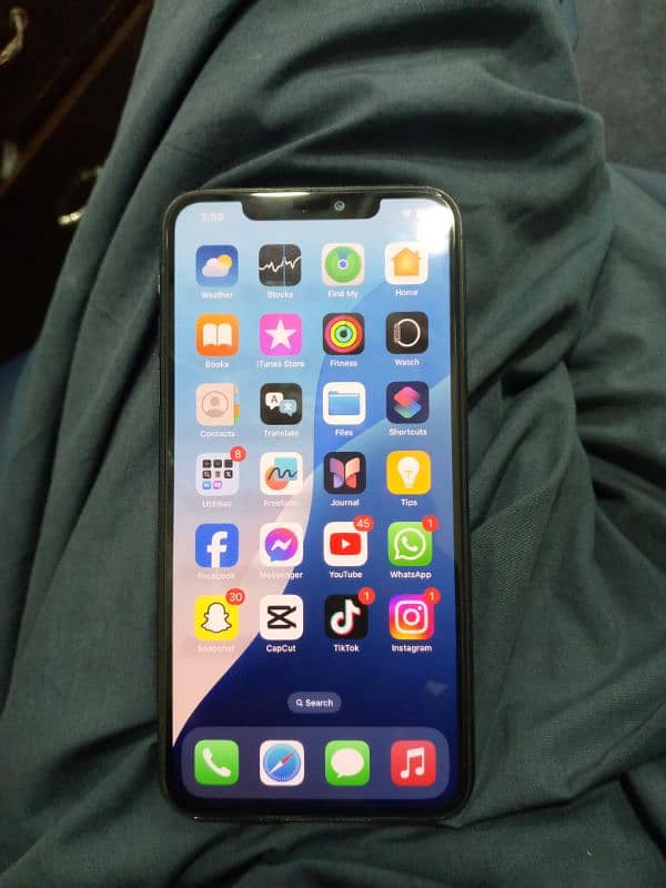 iphone 11 pro max 10by10 0