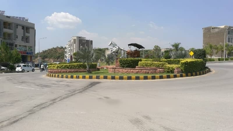 Residential Plot Of 10 Marla In Bahria Town Phase 8 For sale 1