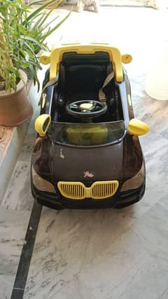 Kids BMW electric car