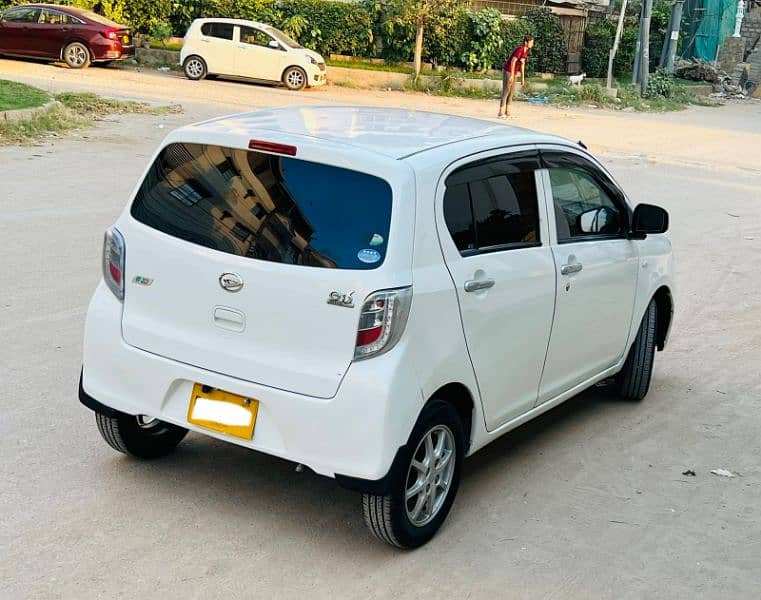 Daihatsu Mira 2013 6