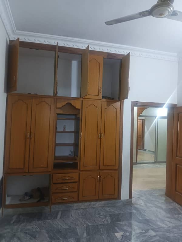 5marla first floor house available for rent with gas Islamabad 7