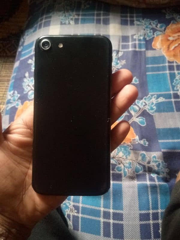 iPhone 7 128GB Pta approved urgent sale 3