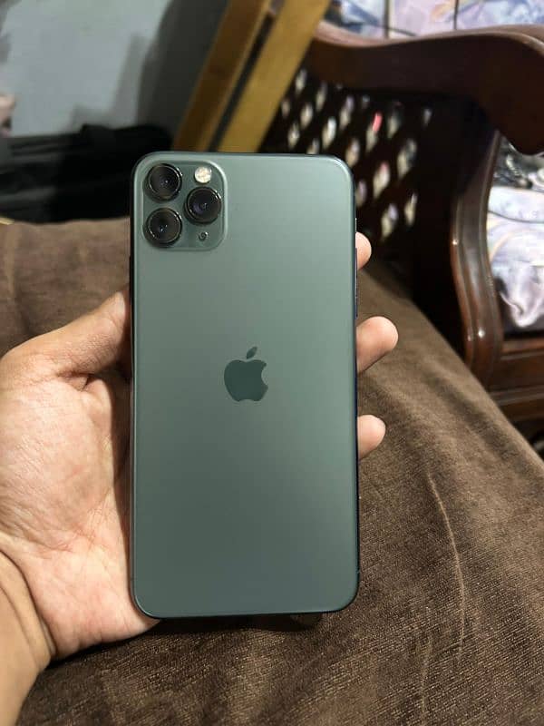 iPhone 11 Pro Max 0