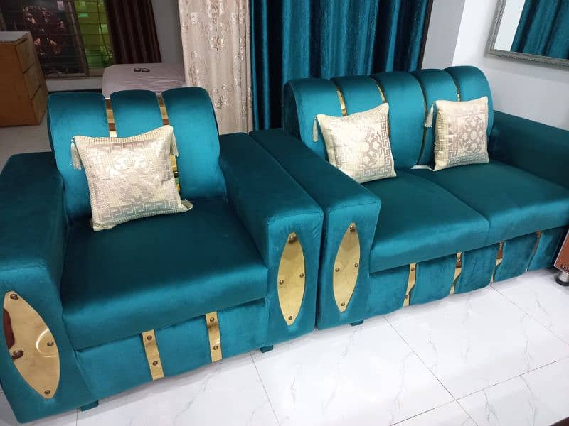 Modern Velvet Sofa Set 1