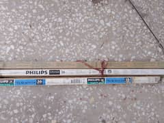 Brand New Philips 36 Watts Tube Light Available For Sale