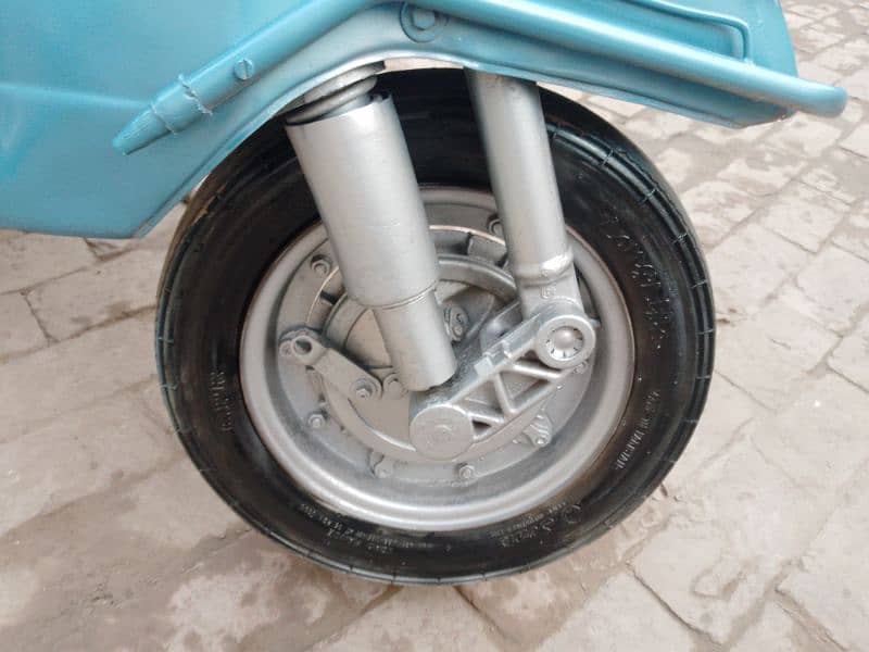 PX Vespa 2