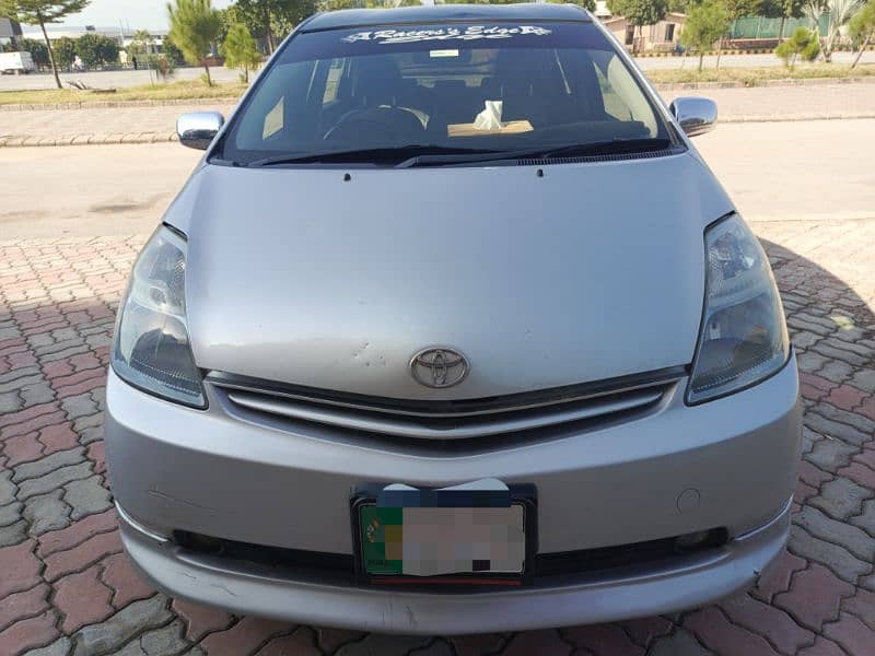 Toyota Prius hybrid ( 0313-1506585) 1