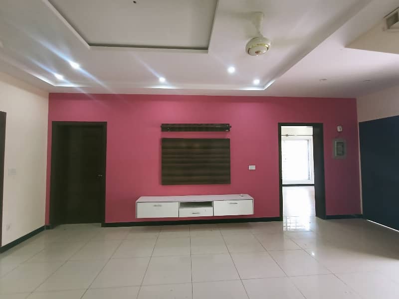 Sector J 8 Marla Double Unit House Just Like A Brand Slightly Used Available For Rent In Bahria Town Phase 8 Rawalpindi 2