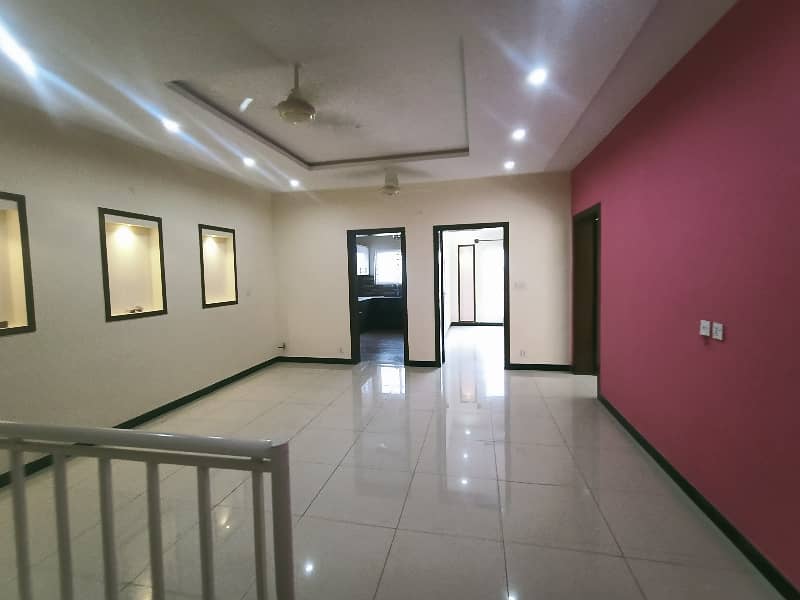 Sector J 8 Marla Double Unit House Just Like A Brand Slightly Used Available For Rent In Bahria Town Phase 8 Rawalpindi 16