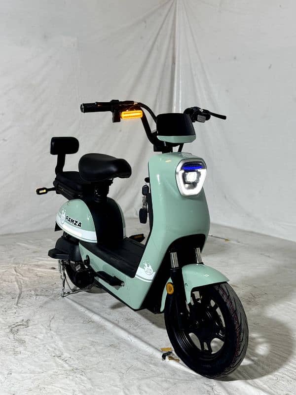 New Asia Electric Scooty Z3 Model 2024 New Zero Meter 0