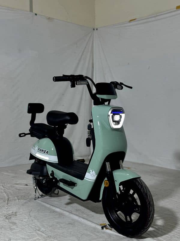 New Asia Electric Scooty Z3 Model 2024 New Zero Meter 10