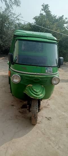 Siwa prada Auto riksha for sale(contact number. 03077300337)