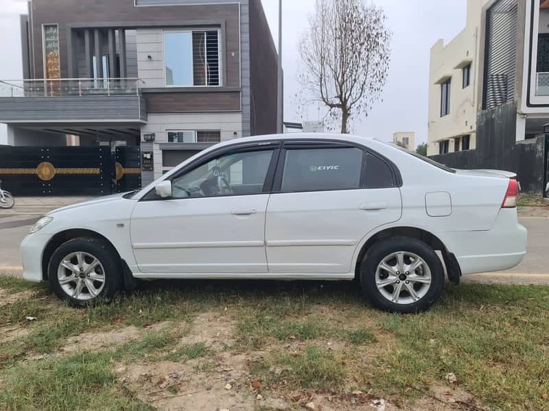 Honda Civic EXi 2004 11