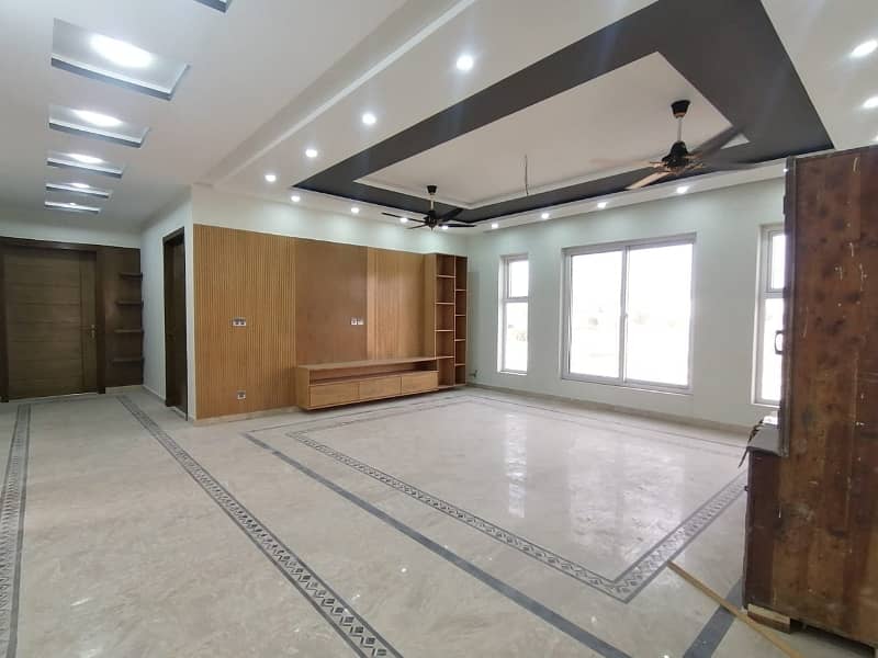 B-17 Kanal Brand New House Available For Sale 25