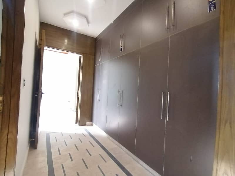 B-17 Kanal Brand New House Available For Sale 29