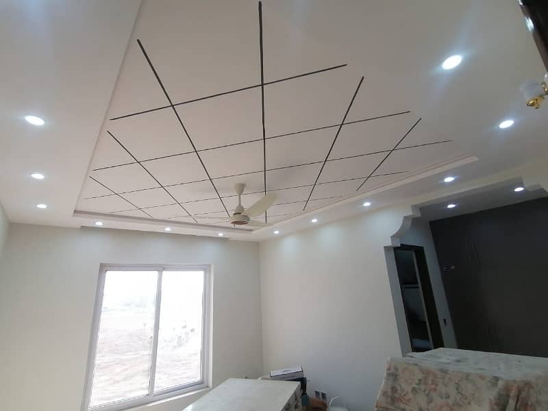 B-17 Kanal Brand New House Available For Sale 31