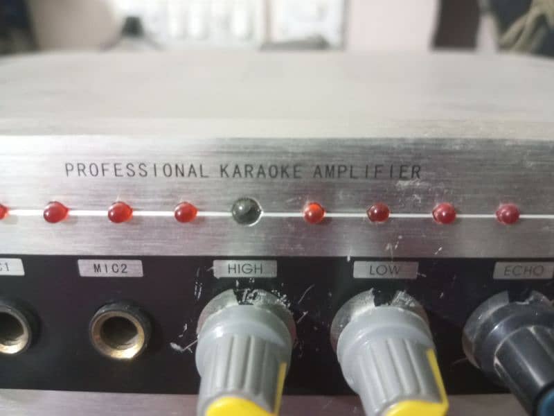 professional karaoke mic mixer amplifore 4