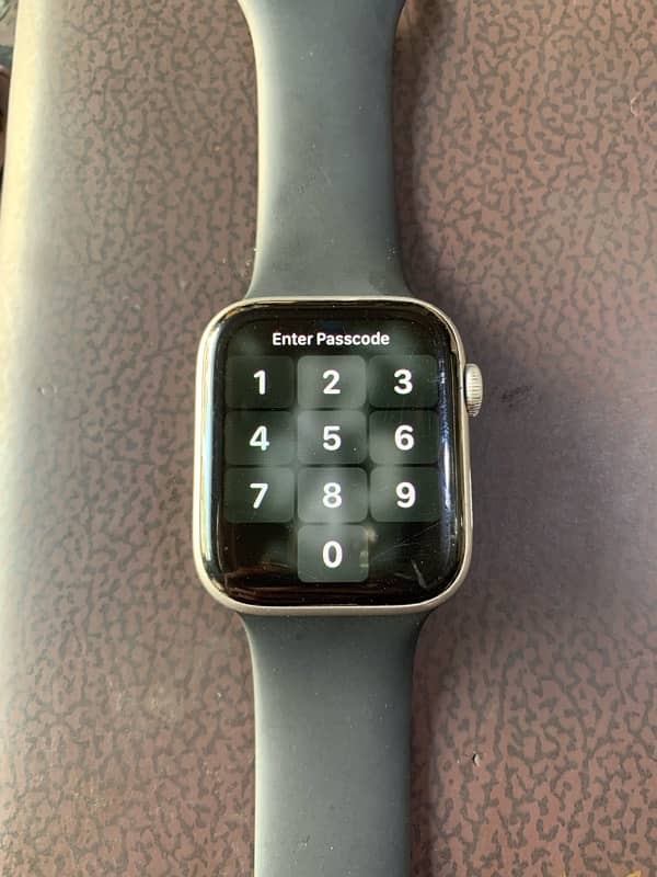 Apple Watch Series 5 4