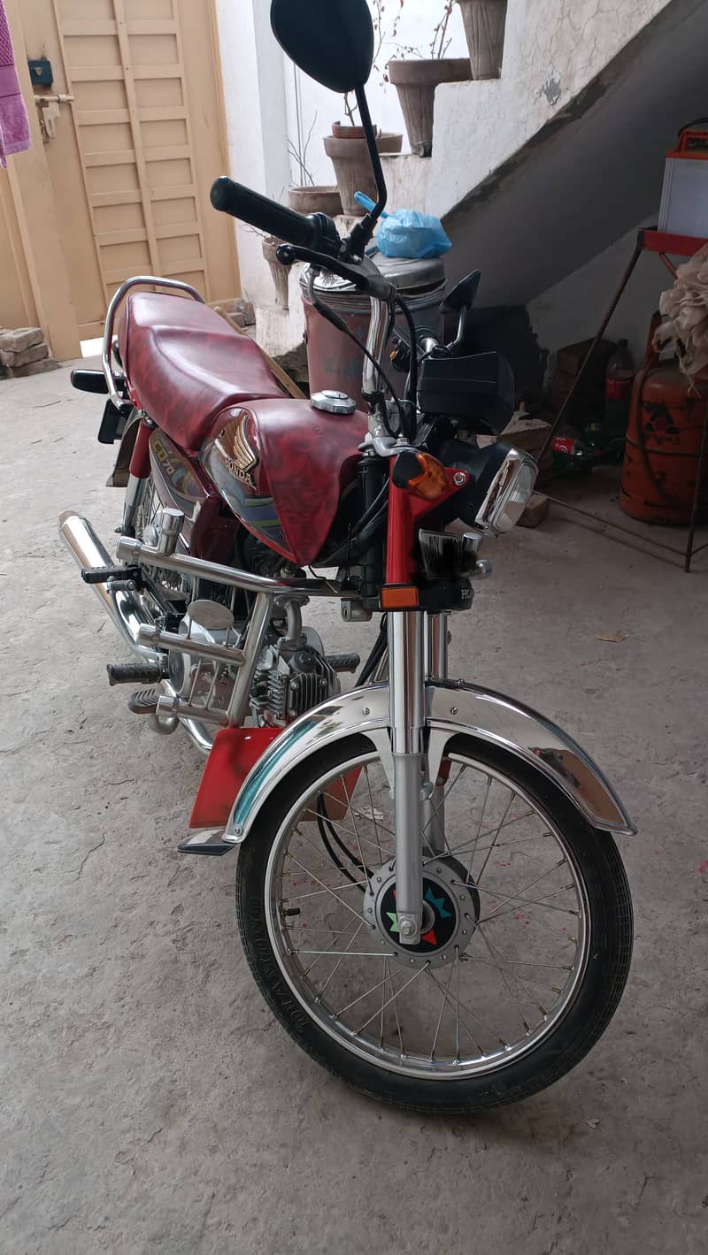 Honda CD 70 2024 1