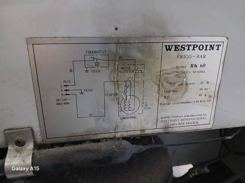 Westpoint Refigerator in a very good and running condition 3