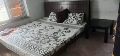 Bed with sider good condition 0