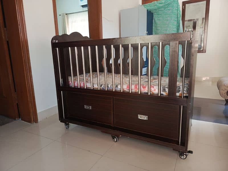 Wooden Baby Cot with Matress 0