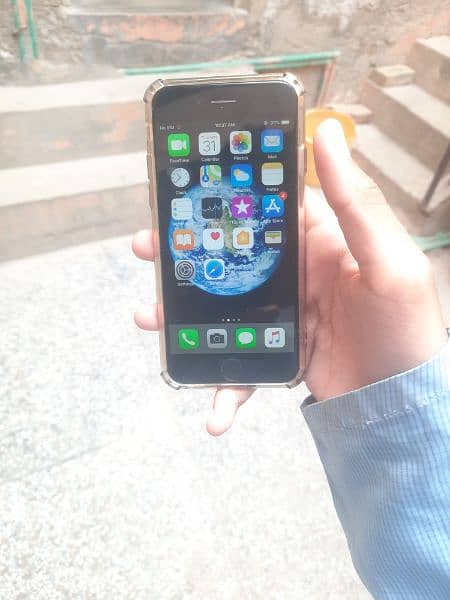 iphone 6 for sale in low price 64GB 1