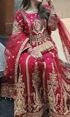 Party Wear Wedding Fancy Designer Dress for females / girls / women