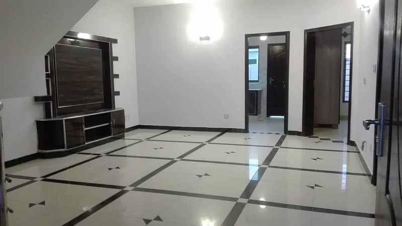 5 Bedroom 8 Marla House Size 30x60 Islamabad G 13 Double Story Full House For Rent 3