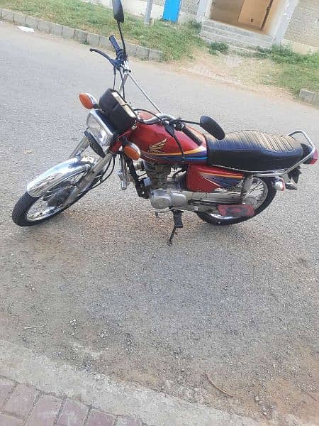 Honda 125 2012 model Islamabad number 6