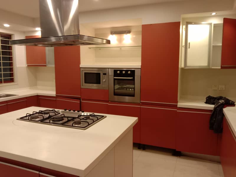 1 Kanal Super Out House Prime Hot For Sale dha Phase2 6