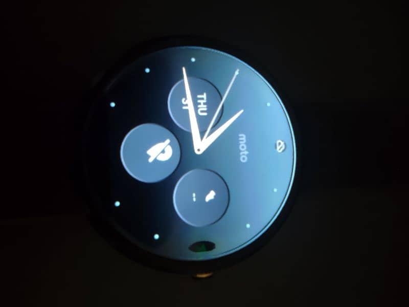 MOTOROLA MOTO 360 wear os 6