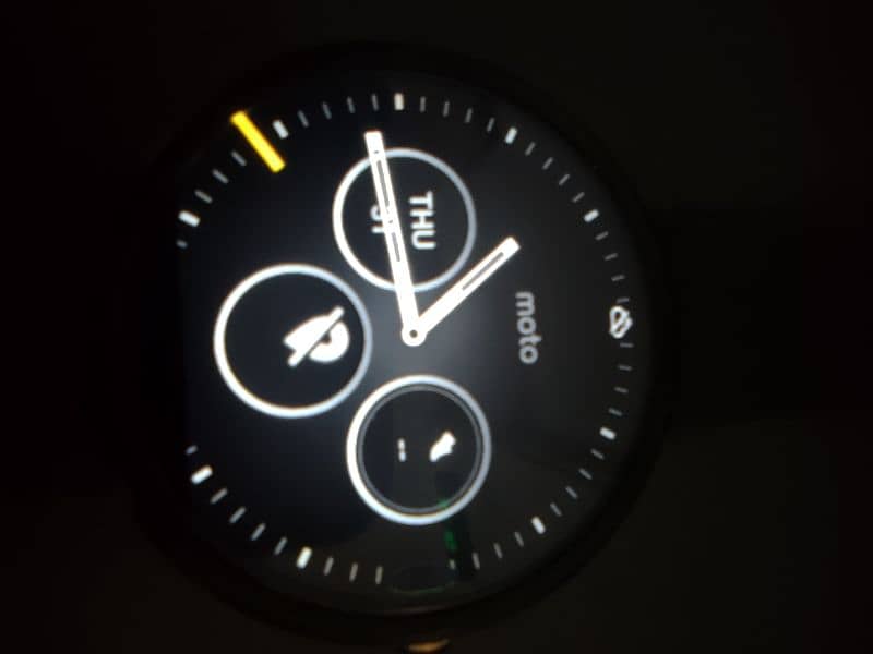 MOTOROLA MOTO 360 wear os 7