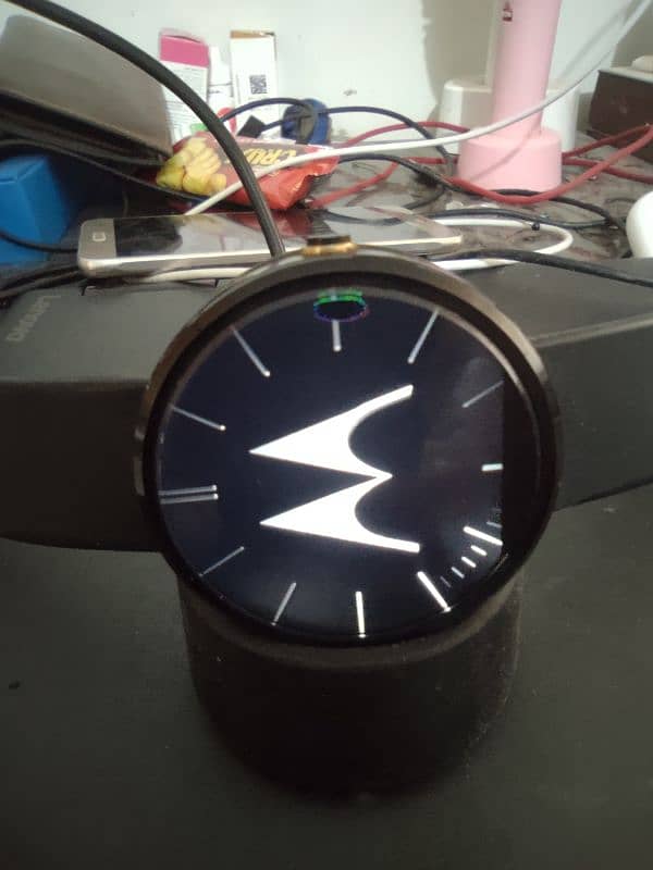 MOTOROLA MOTO 360 wear os 12