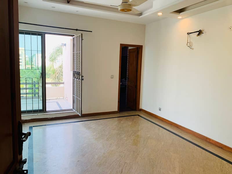 100% Original Pictures Best Location 10 Marla Double Storey (4-Bed, 5 Bath) House for Sale on 80 ft Road, Block L, Phase 5, DHA, Lahore 18