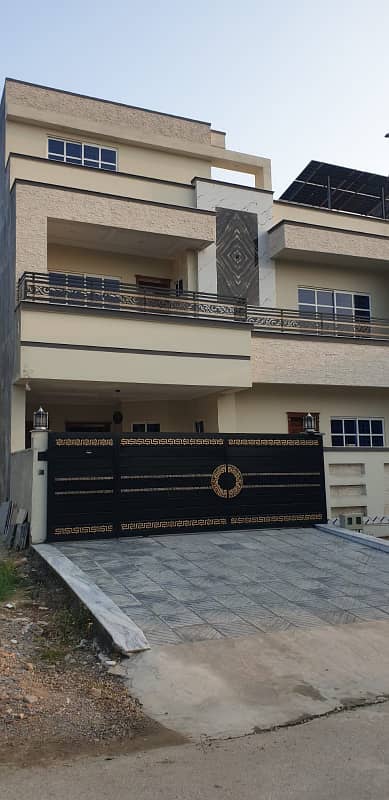 5 Bedroom Attach Washoom 8 Marla House Double Story G 13 Islamabad 0