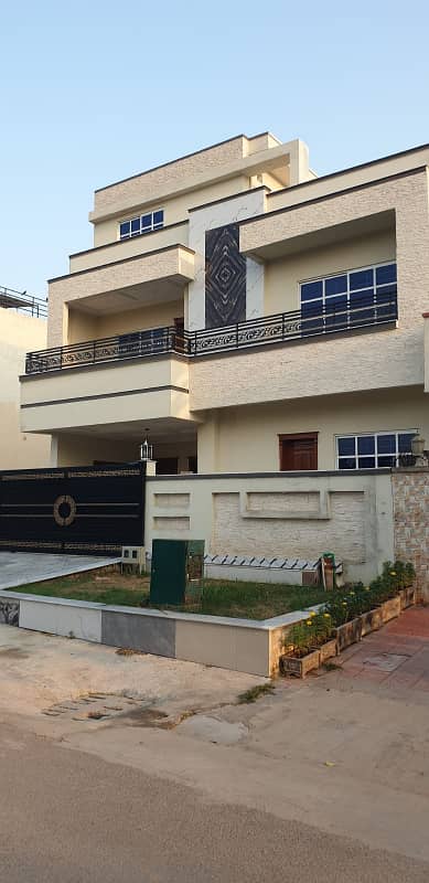 5 Bedroom Attach Washoom 8 Marla House Double Story G 13 Islamabad 1