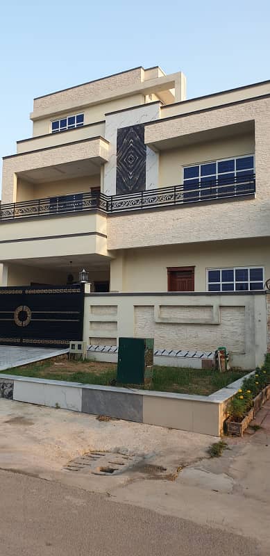 5 Bedroom Attach Washoom 8 Marla House Double Story G 13 Islamabad 8