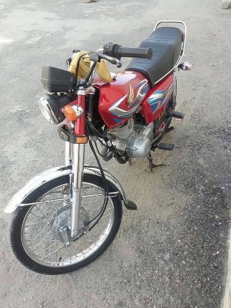 my bike is standard and I am selling is bike 2