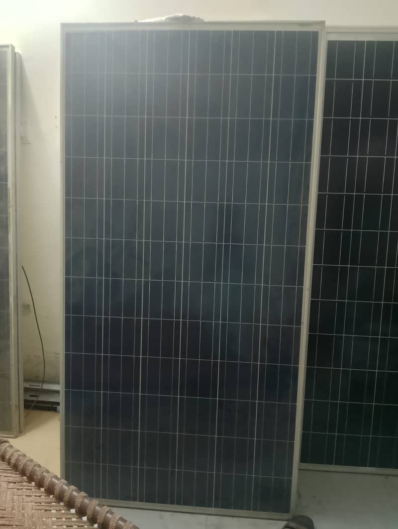 Used solar panal 1