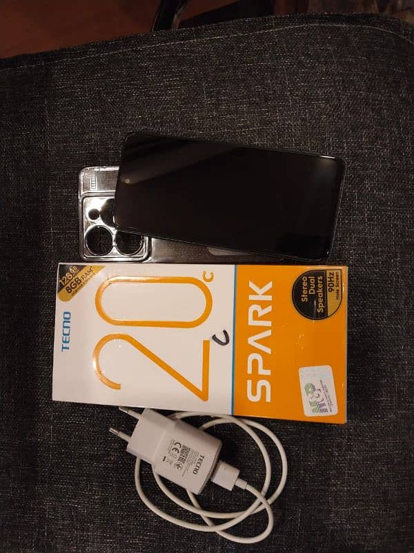 TECNO SPARK 20C NEW CONDITION. . 1