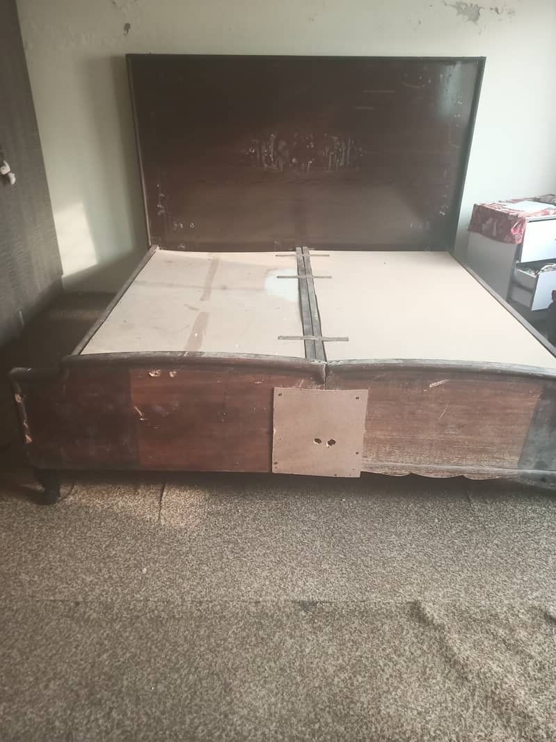 King Size Bed 5