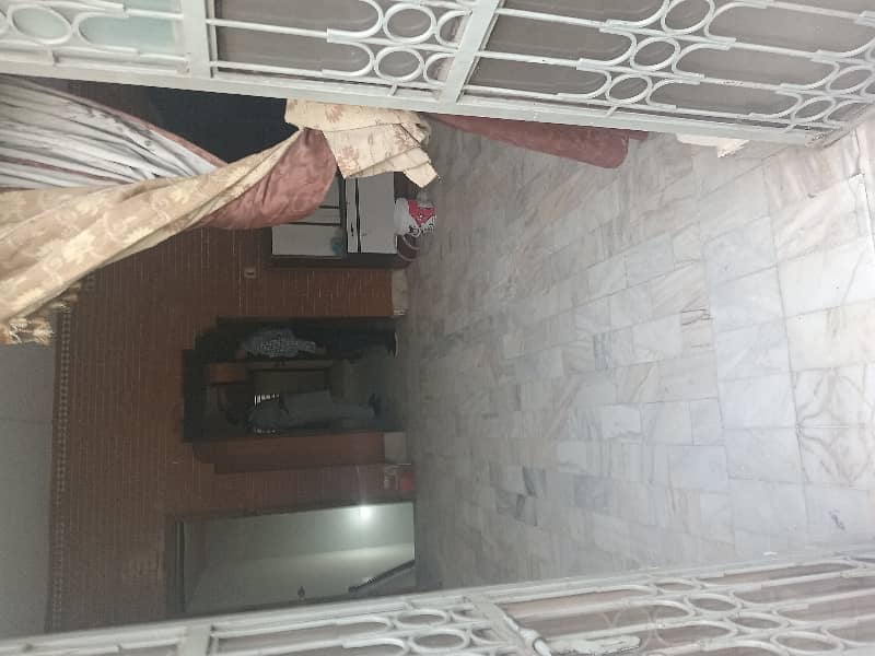 5 MARLA UPPER PORTION FOR RENT IN ALLAMA IQBAL TOWN SUTLAJ BLOCK LAHORE 5