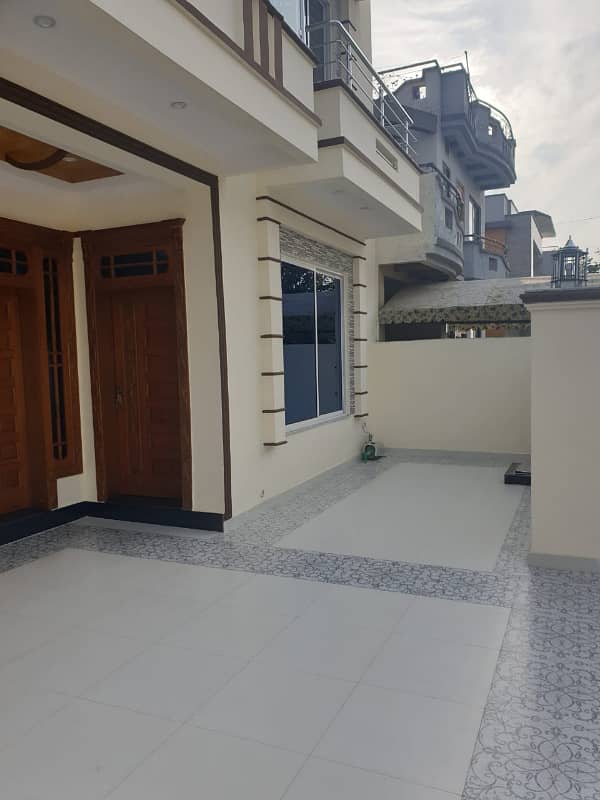 6 Bedroom Attach Washroom 10 Marla House G 13 Islamabad 5