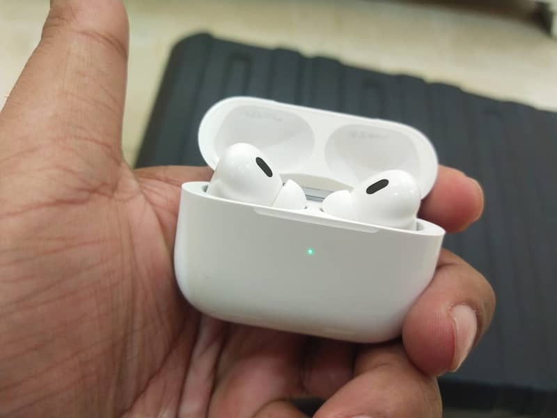 Apple AirPods Pro 2nd Generation, Brand New With Warranty 2