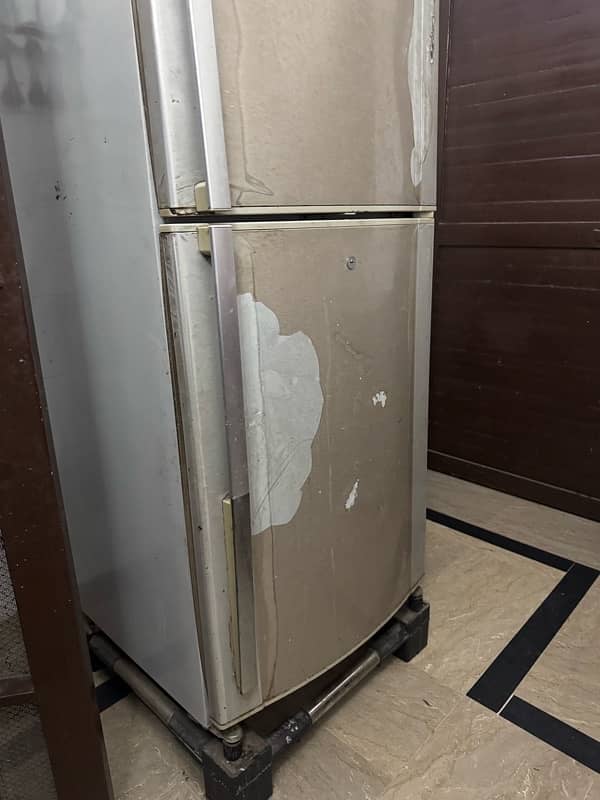 *Dawlance Fridge (MD#2008) Reliable Cooling with Modern Design* 0