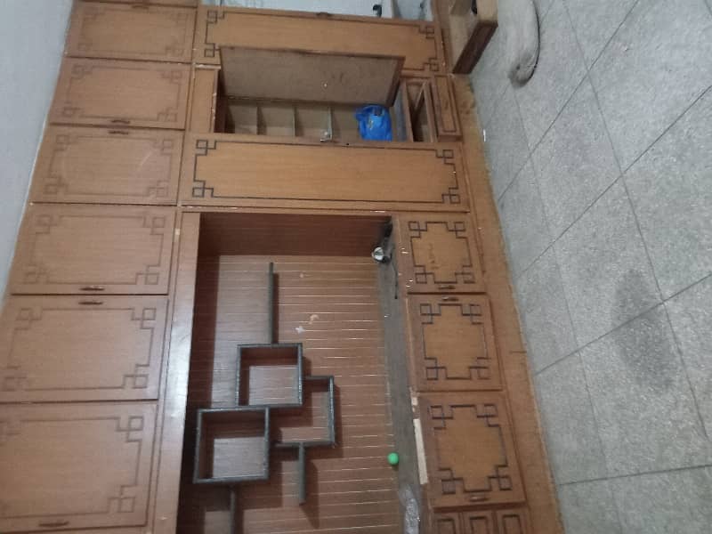 10 MARLA UPPER PORTION FOR RENT IN KASHMIR BLOCK ALLAMA IQBAL TOWN LAHORE 10