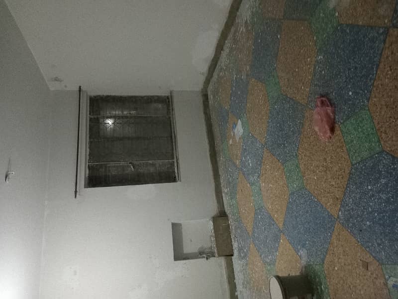 10 MARLA UPPER PORTION FOR RENT IN KASHMIR BLOCK ALLAMA IQBAL TOWN LAHORE 21